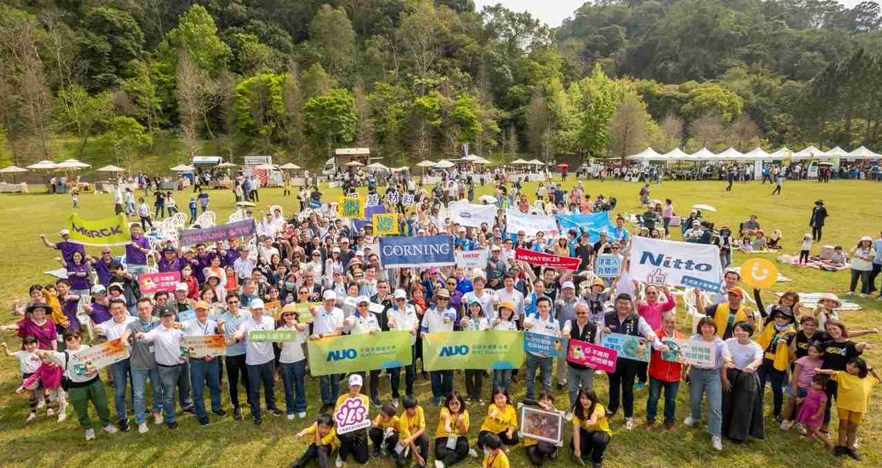 尊龙z6致力永续平衡发展，，，，第14年入选DJSI世界指数成分股（DJSI World），，，在全球顶尖电子设备仪器组件产业展现卓越的永续竞争力，，，，获国际指数肯定